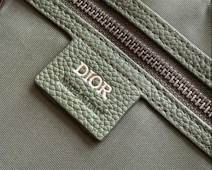 2025228Y 540P203145578